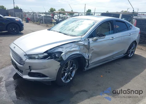 2014 Ford Fusion Titanium z USA, uszkodzony, nr VIN 3FA6P0K96ER307056